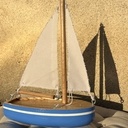 Voilier de piscine