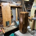 Banc de battage de lame de faux