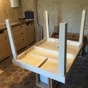 Table d'appoint aux pieds démontables sans aucun outil