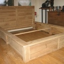 Lit massif en chêne