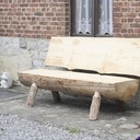 Un banc rustique