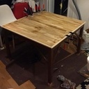 Table en bois de bout
