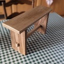 Marchepied pour les homo sapiens de taille relative.