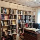 Bibliothèque en frêne massif