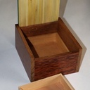 Boites avec couvercle en marqueterie de paille