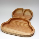 Une assiette pour bébé et une boîte à dent