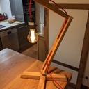 Deux lampes de bureau articulées