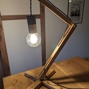 Deux lampes de bureau articulées