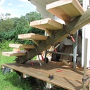 Petit escalier de jardin