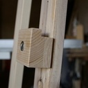 Cale de maintien réglable