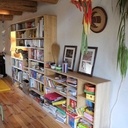 Bibliothèque en châtaignier