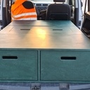 Aménagement d'un véhicule utilitaire type CADDY en Valchromat