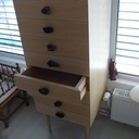 Semainier, façade de tiroir en onglet