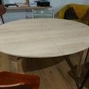 Table elliptique à rallonge papillon (en frêne)