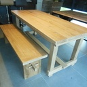 Table massive en chêne