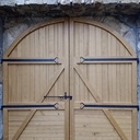 Porte place du village