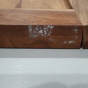 La face arrière en haut