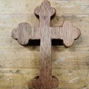 Croix en noyer
