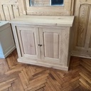 Meuble en chêne massif