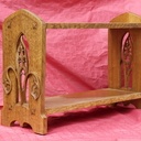 Étagère d'inspiration gothique