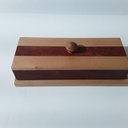 Coffret ciseaux à bois plus support pierre affutage avec couvercle.