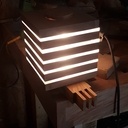 Lampe bois et plexiglass