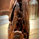 Lampe en loupe de noyer noir.