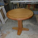 Table en orme à pied central