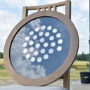 Désolé pour la qualité des images, mais j'avais des difficultés à le prendre en photo à cause des reflets.