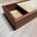 Petite boîte genre plumier ; bubinga .