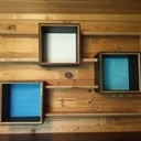 Une petite étagère murale