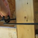 Ouverture-fermeture d'une cabane en bois