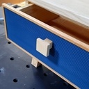 Table de chevet assortie au lit