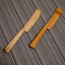 Décapsuleurs et couteaux en bois