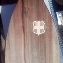 Une pelle a neige...une cuillère...une pagaie ?