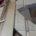 Un fauteuil pour une table