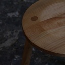 Tabouret en cèdre