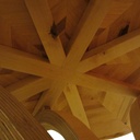 Table feuille pour sept personnes