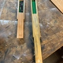 Boite a crayon et aiguille a tricoter