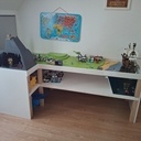 Table pour jeux de briques
