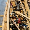 Planche de surf : collage des rails