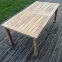 Tables de jardin en robinier