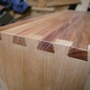 Les queues d'arondes...avec le gabarit