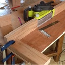 Meuble pour ponceuse a bande