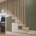 Un escalier-bureau pour mezzanine