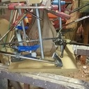 Collage de l'ensemble assez acrobatique