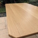 Table à manger 4/6 personnes en chêne massif