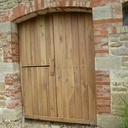 Vue extérieure, avant la pose du jet d'eau.