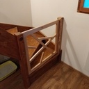 Une barrière d’escalier.