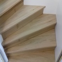 Escalier pour descendre au sous sol